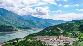 堅(jiān)定不移走高質(zhì)量發(fā)展之路&mdash;&mdash;新時(shí)代中國(guó)經(jīng)濟(jì)建設(shè)述評(píng)