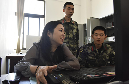 軍嫂鄭如:雖苦不怕，是我對愛的承諾