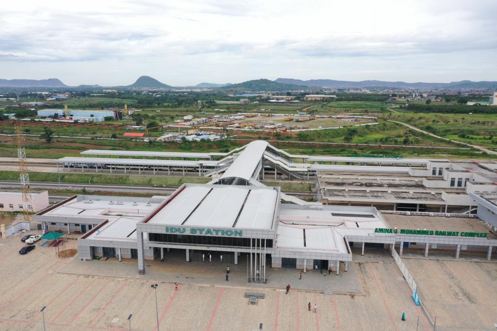 探訪非洲大陸首條中國標(biāo)準(zhǔn)鐵路&mdash;&mdash;阿卡鐵路