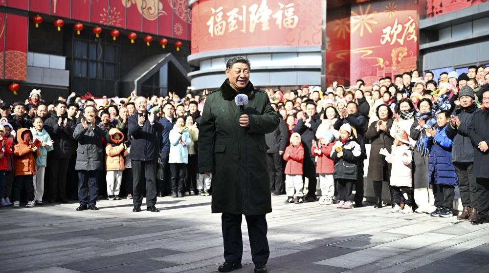 習(xí)近平總書記向全國各族人民拜年！