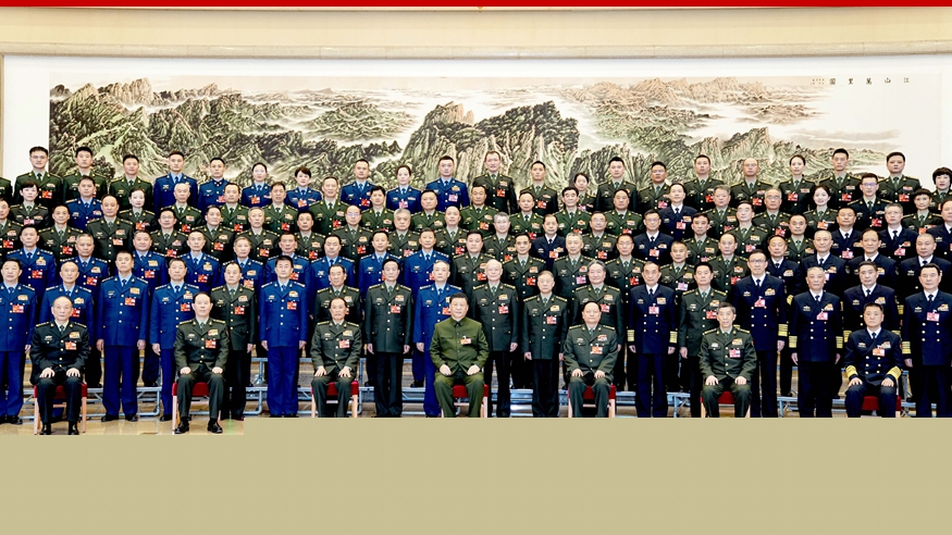 習(xí)近平出席解放軍和武警部隊(duì)代表團(tuán)全體會(huì)議