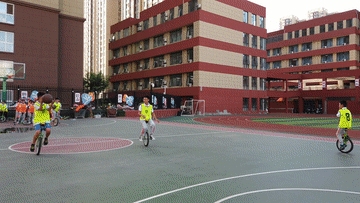 這所小學(xué)的&ldquo;獨(dú)輪車(chē)+&rdquo;課程，是孩子的健康快樂(lè)源泉